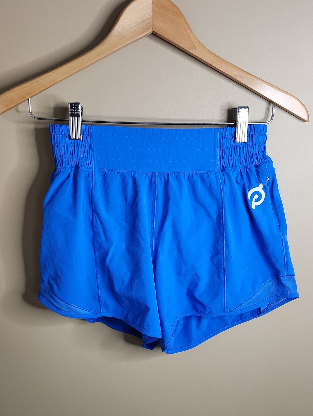 Lululemon Hotty Hot Short *High-Rise Long 4" in Jet Stream. ##W7AYXT